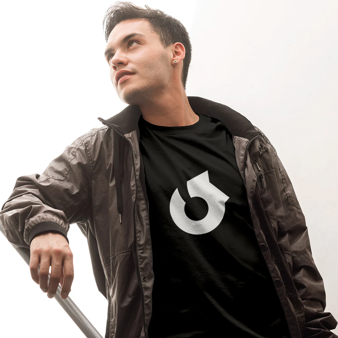 Headphone Zone Insignia T-Shirt - Image 26